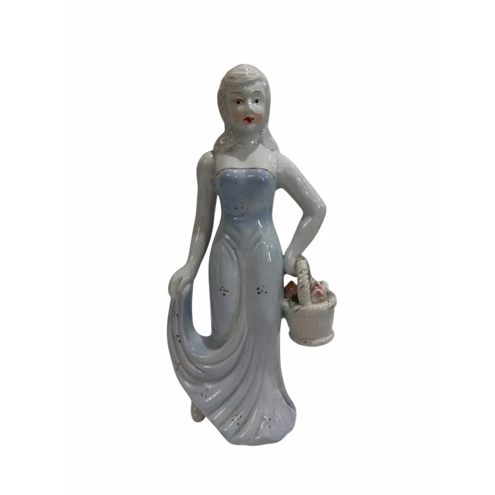 Figurine Figura de Porcelana Mujer con Canasta de Flores – Vintage